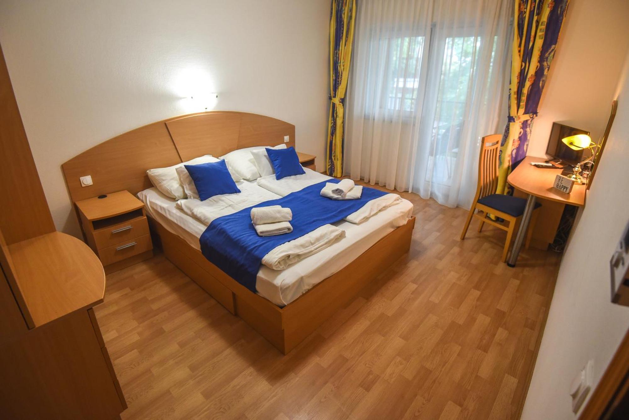 Amore Apartmanhaz Шиофок Экстерьер фото